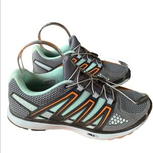 Salomon City Trail Series X-Scream Hiking shoes￼Women's Size 8 Gray 358857